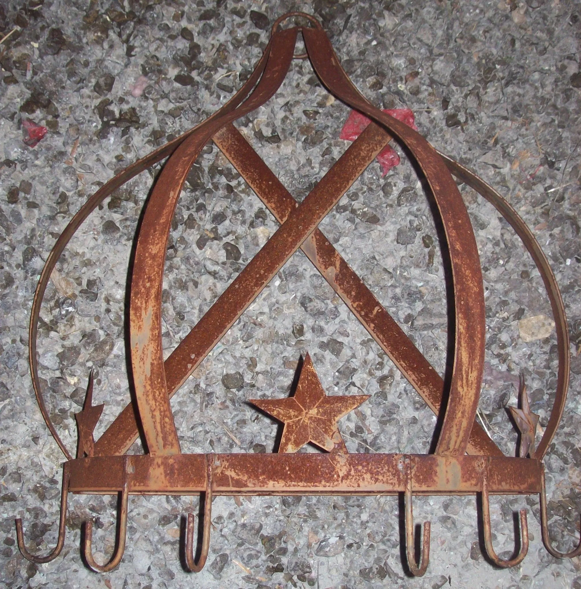 1/2 Round Pot Rack with Cut out Stars decorative plants  