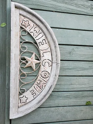 1/2 WAGON WHEEL decorative plants  