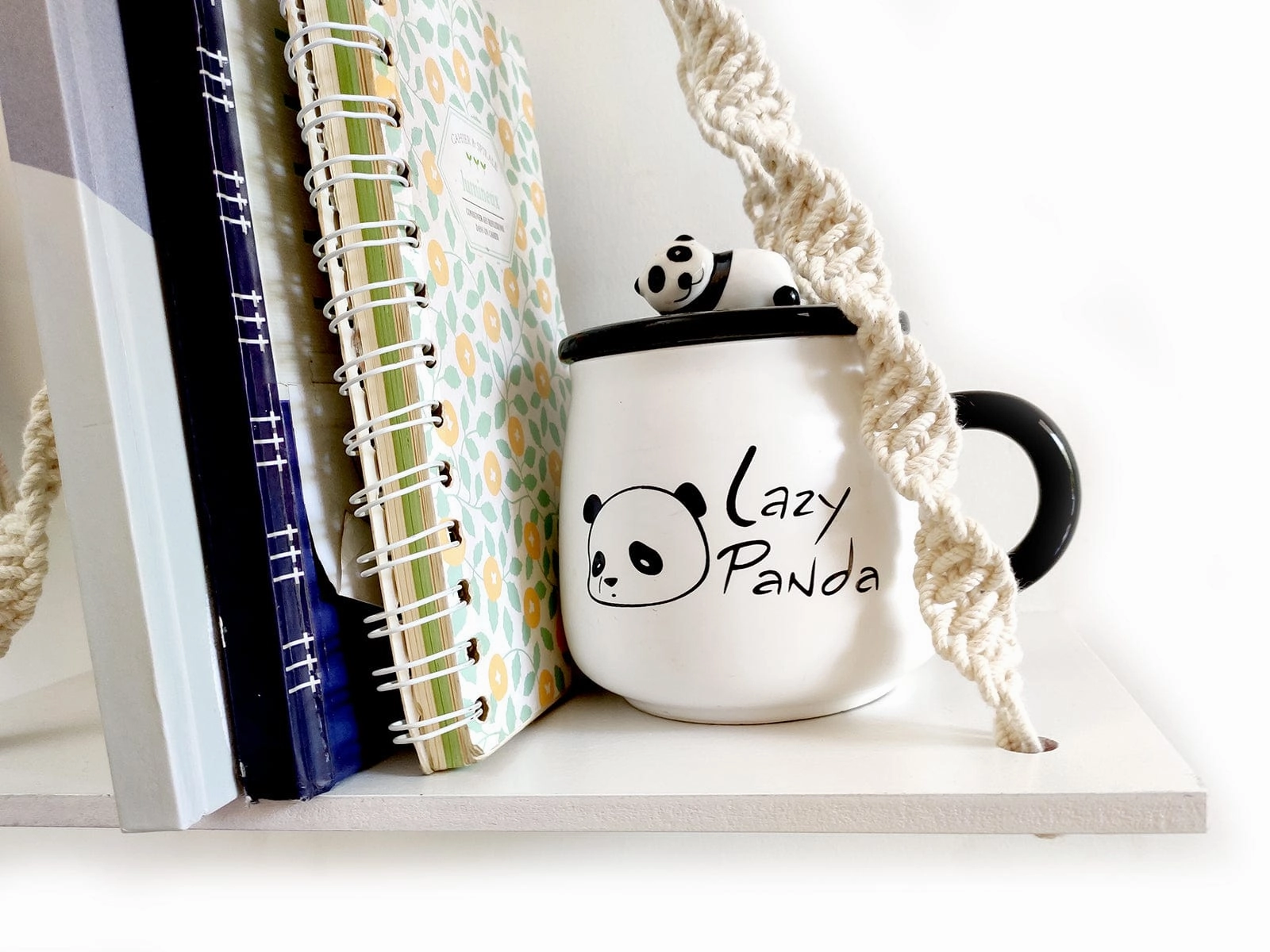 1 Tier Wooden White Wall Hanging Shelves With Rope