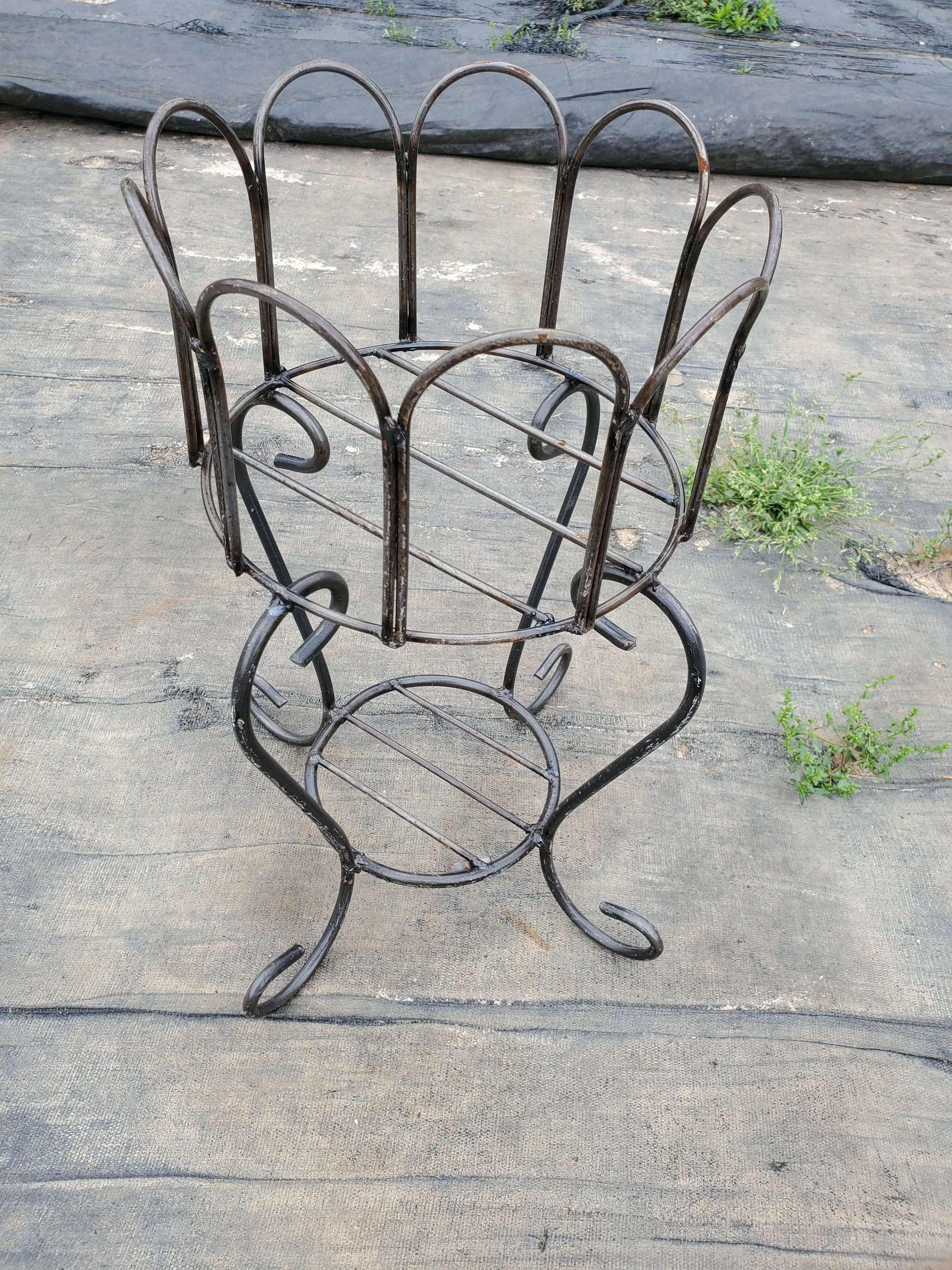 20" Wrought Iron Round Tall Henry Plant Holder decorative plants  