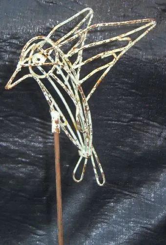 3-D BIRD ON STAKE decorative plants  