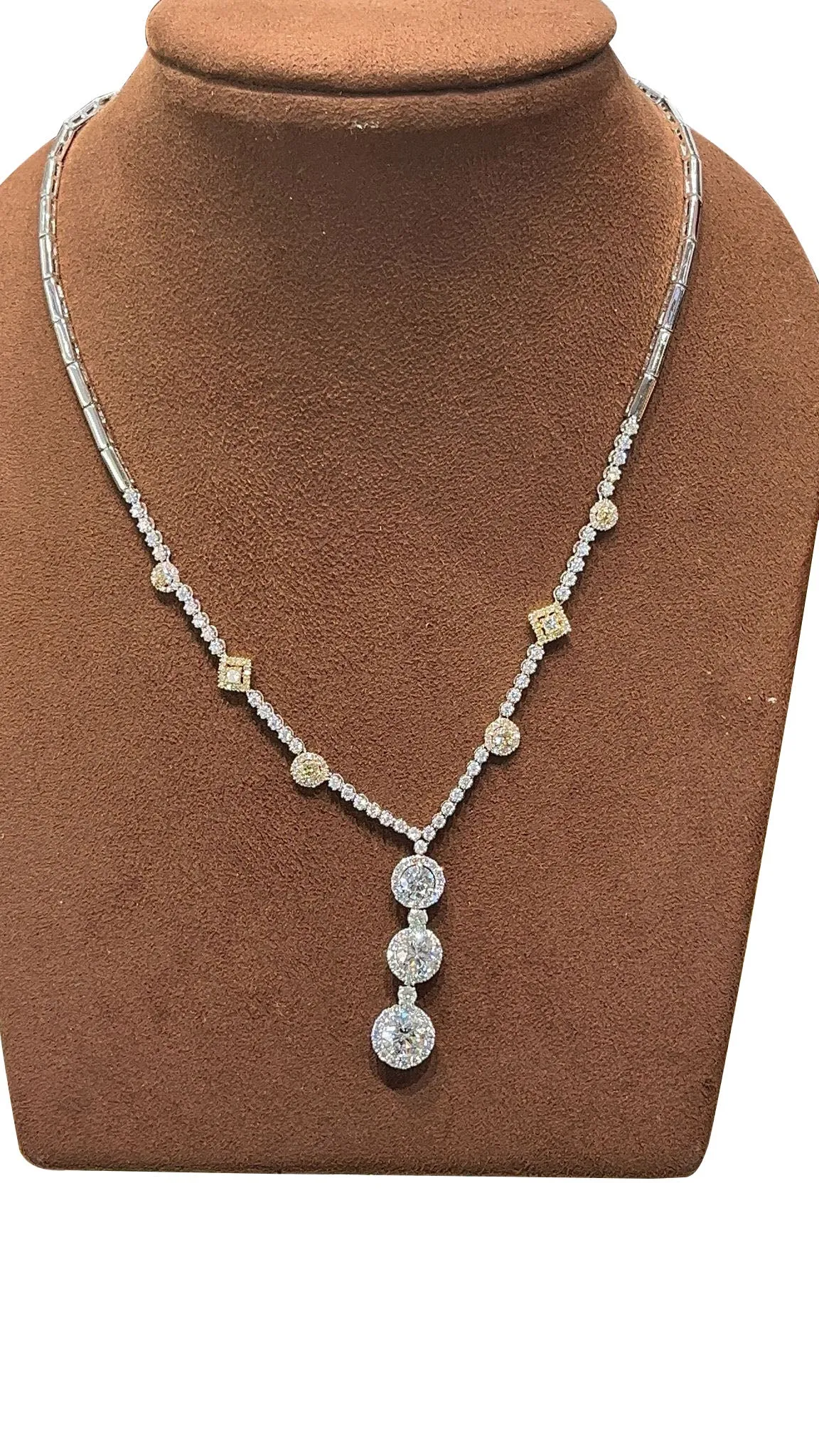 6.5 Carat Natural Round Cut Diamonds 18K White Gold Exquisite Pendant Necklace