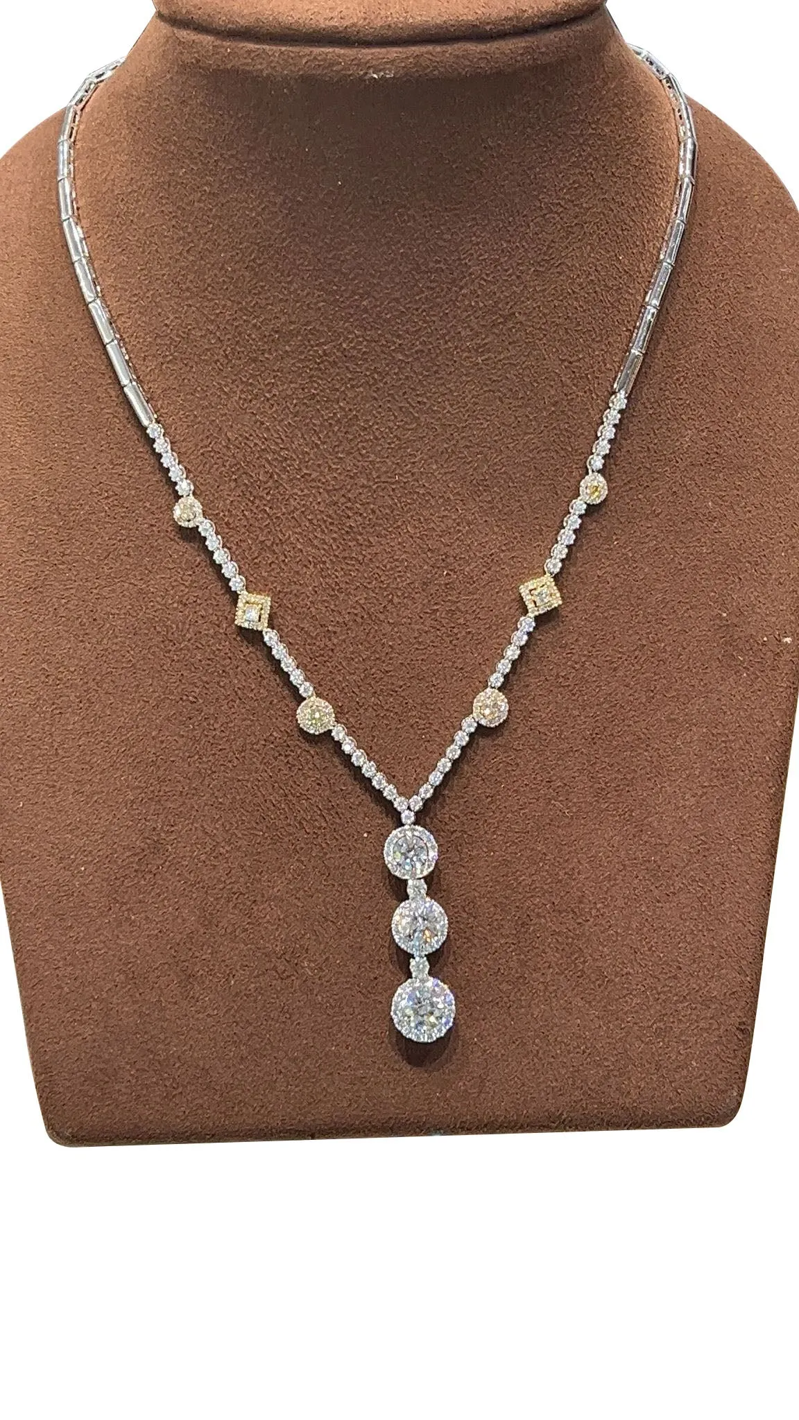 6.5 Carat Natural Round Cut Diamonds 18K White Gold Exquisite Pendant Necklace