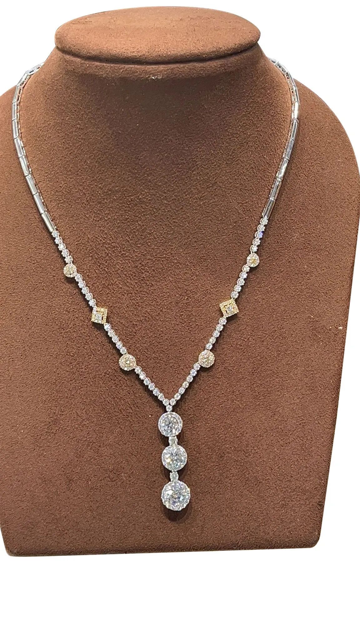 6.5 Carat Natural Round Cut Diamonds 18K White Gold Exquisite Pendant Necklace
