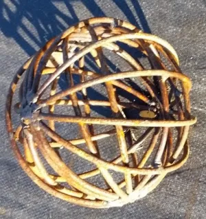 6" Garden Ball decorative plants  