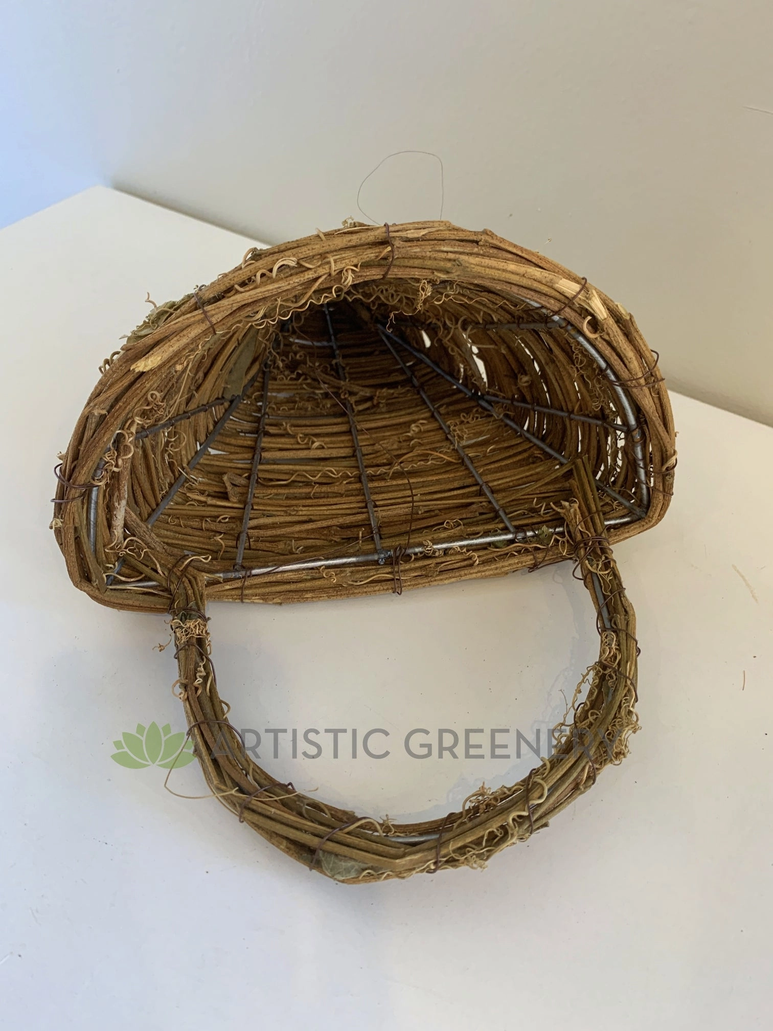 ACC0095 Wall Mounted Ratten Basket 24cm x 34cm
