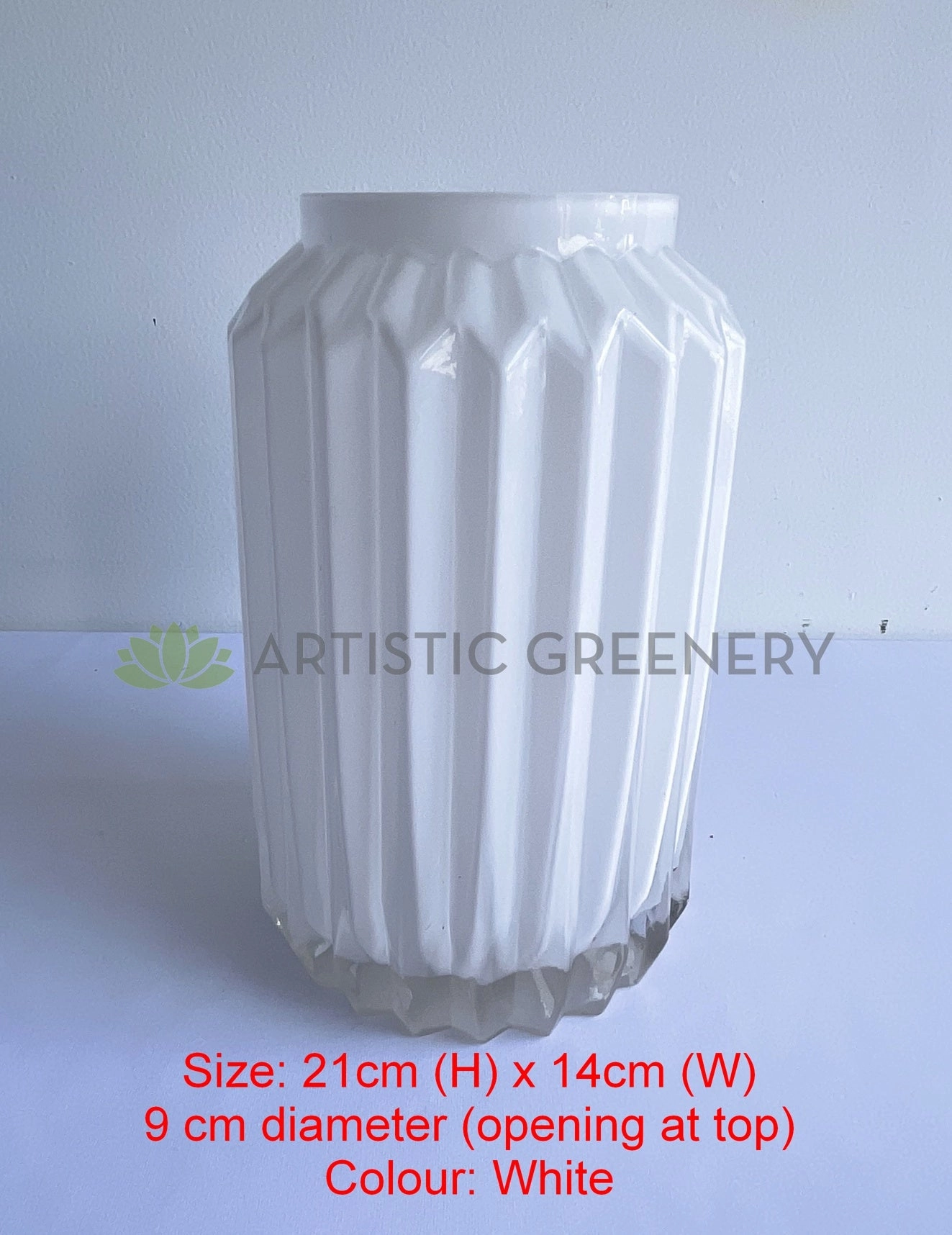 ACC0107 Fluted Glass Vase (Available in 4 Colours)
