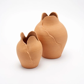 Amelia - Vase Raw Buff mini ornamental plant  