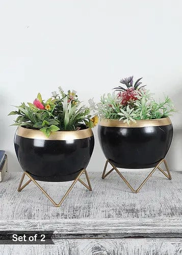Apple Metal Planter (Set of 2)