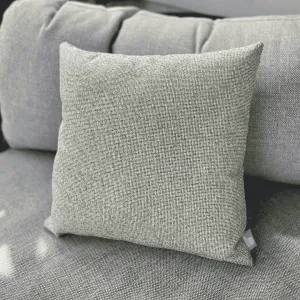 B Cushion Aqua Clean Carena Green dried flowers  