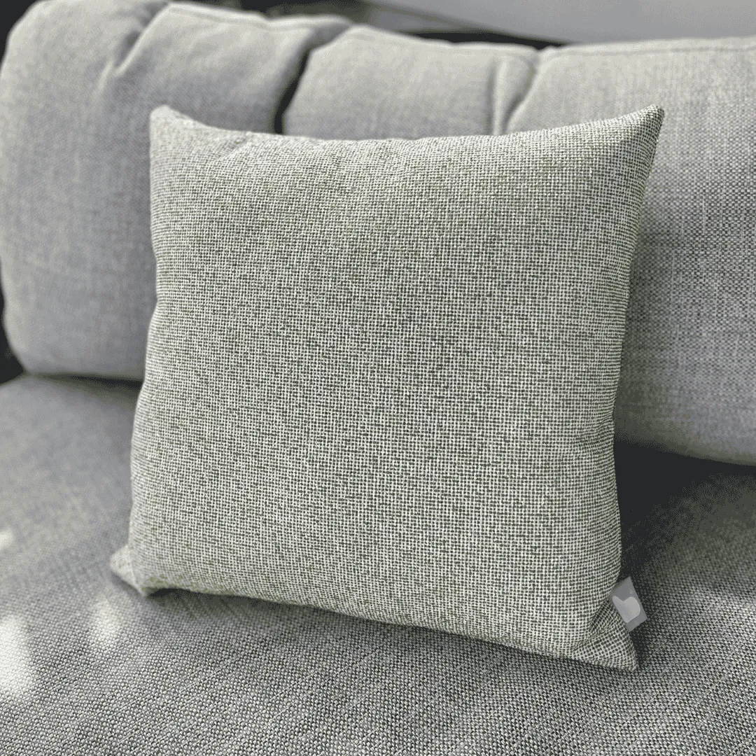 B Cushion Aqua Clean Carena Green dried flowers  