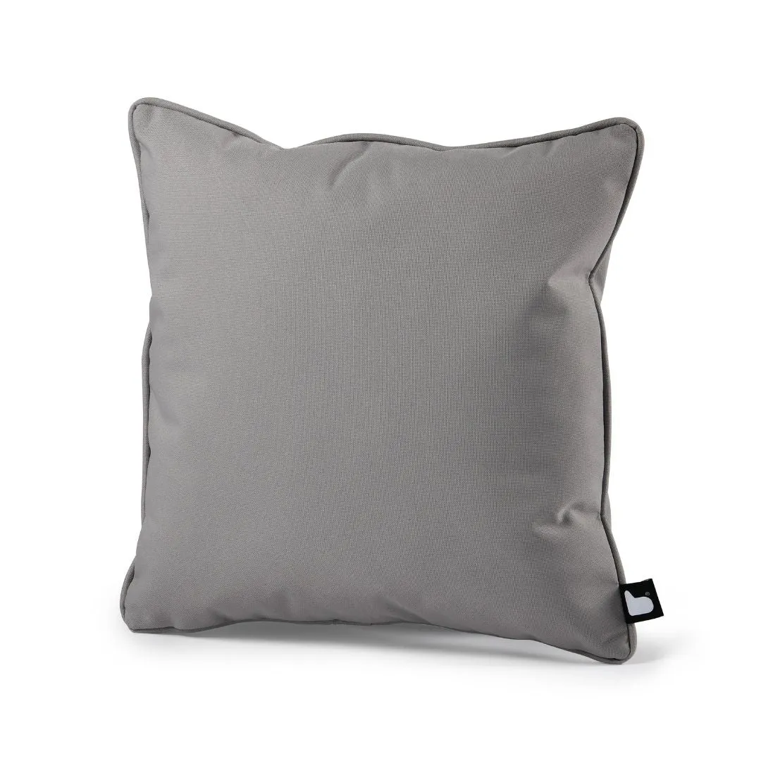 B Outdoor Cushion Silver Grey dried flowers  