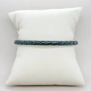 Black Leather & Carbon Fiber Men??s Bracelet