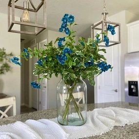 Blue Blossom Wildflower Spray xl flower pot  