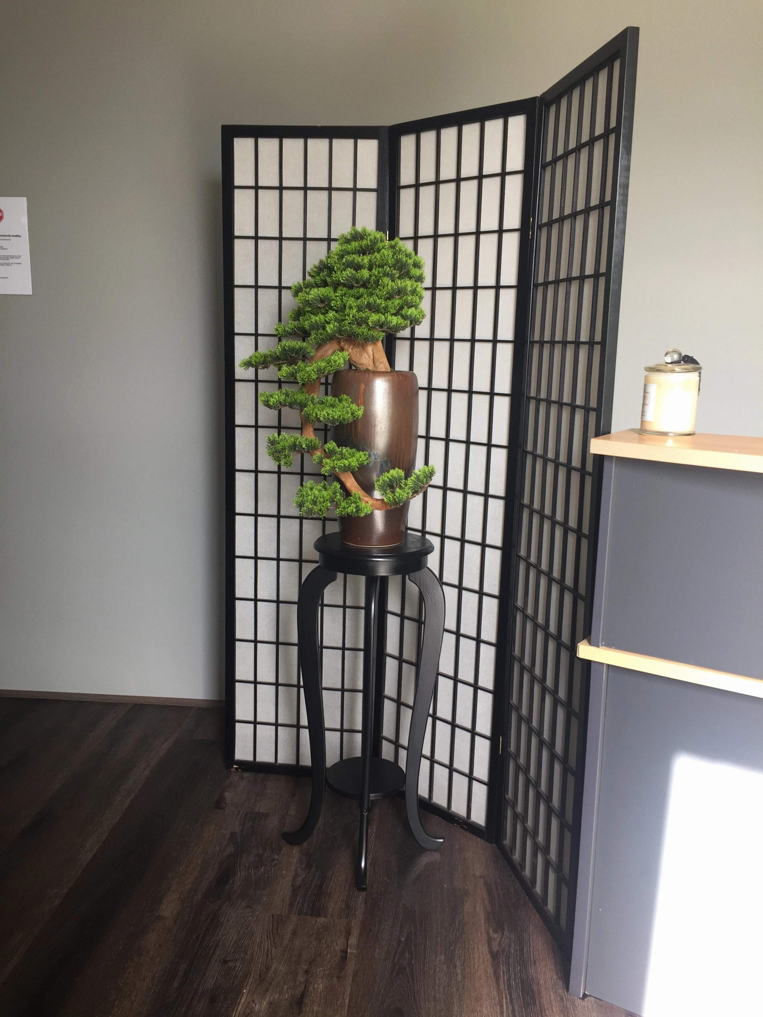 BON001 Artificial Bonsai High Quality 70cm Tall (Elephant Trunk Style)