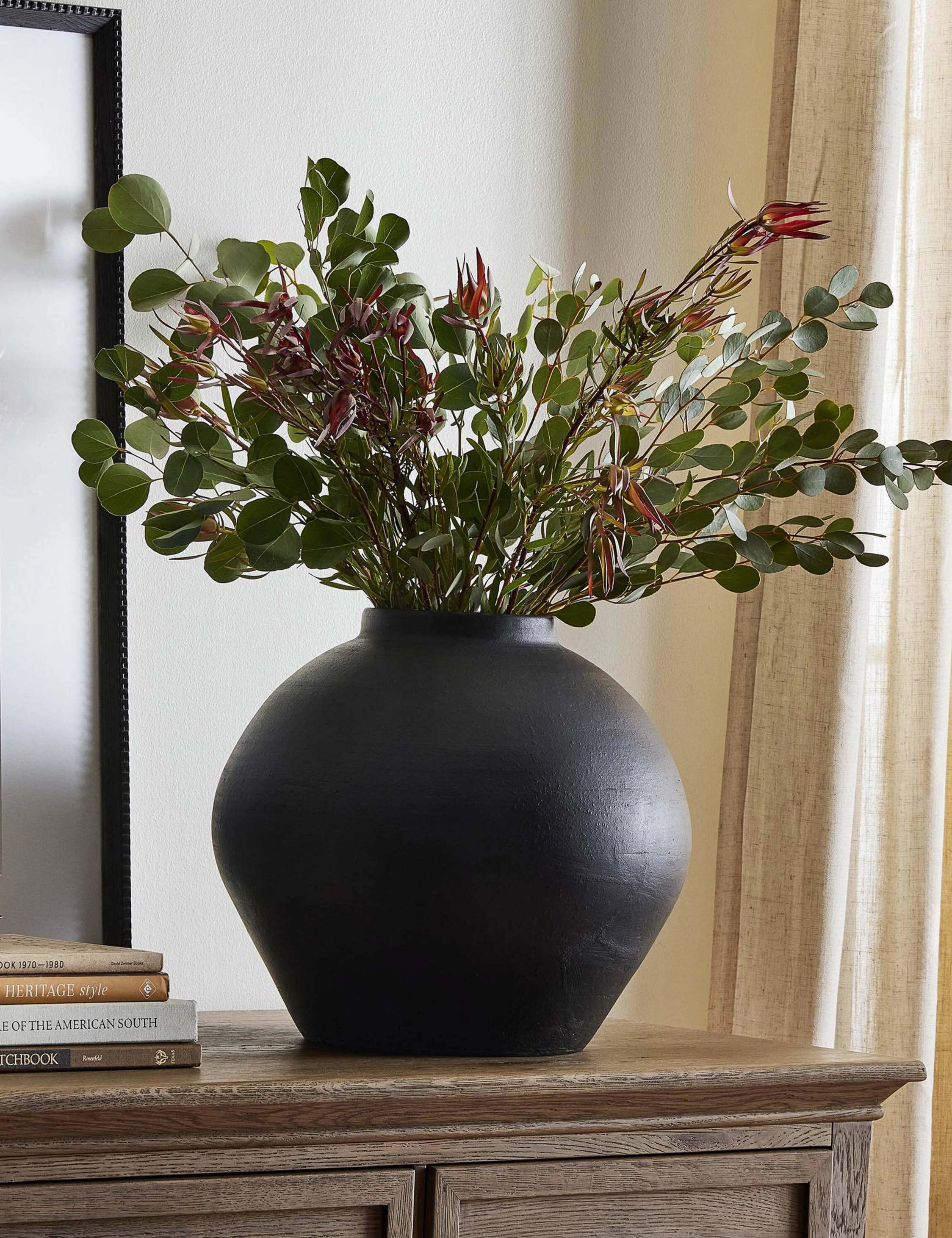 Bosa Vase by Amber Lewis x Four Hands