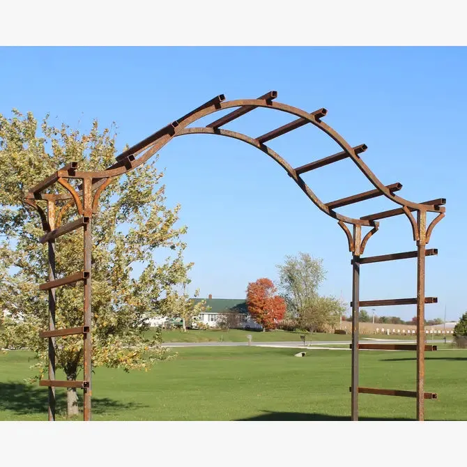Bowed Top Tunnel Arch with 9 Cross Bars & Bars on the Sides