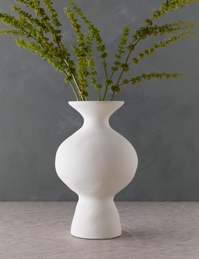 Calista Vase mini ornamental plant  