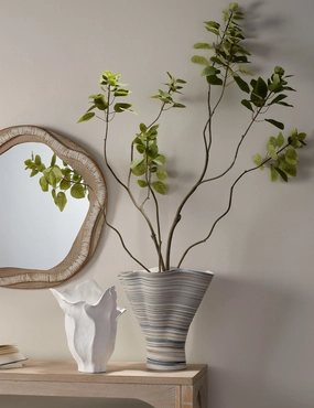 Caliza Vase mini ornamental plant  