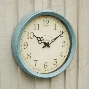 Cambridge Wall Clock dried flowers  