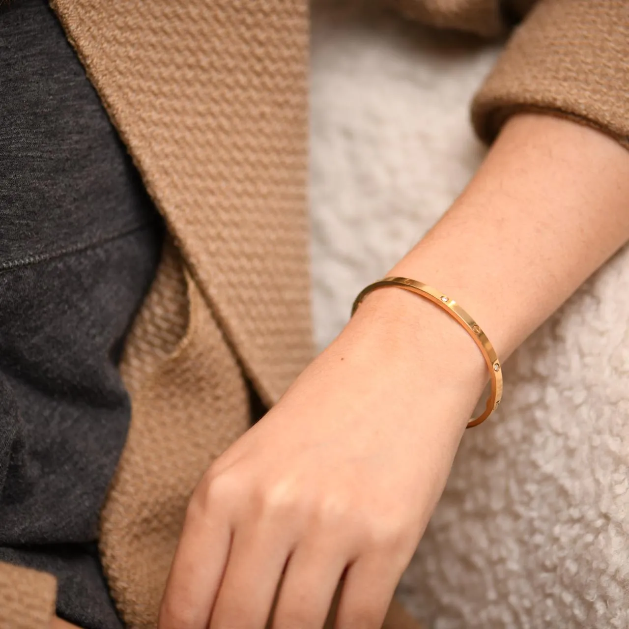 Cartier Love 6 Diamond 18k Yellow Gold Small Model Bracelet Size 17