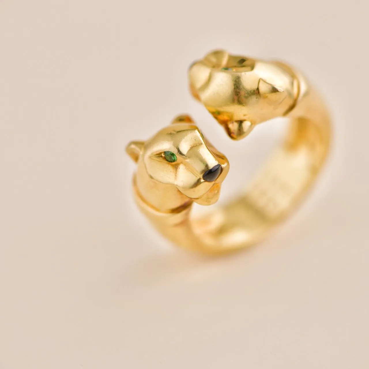 Cartier Panthre Double Leopard Head Yellow Gold Ring Size 52