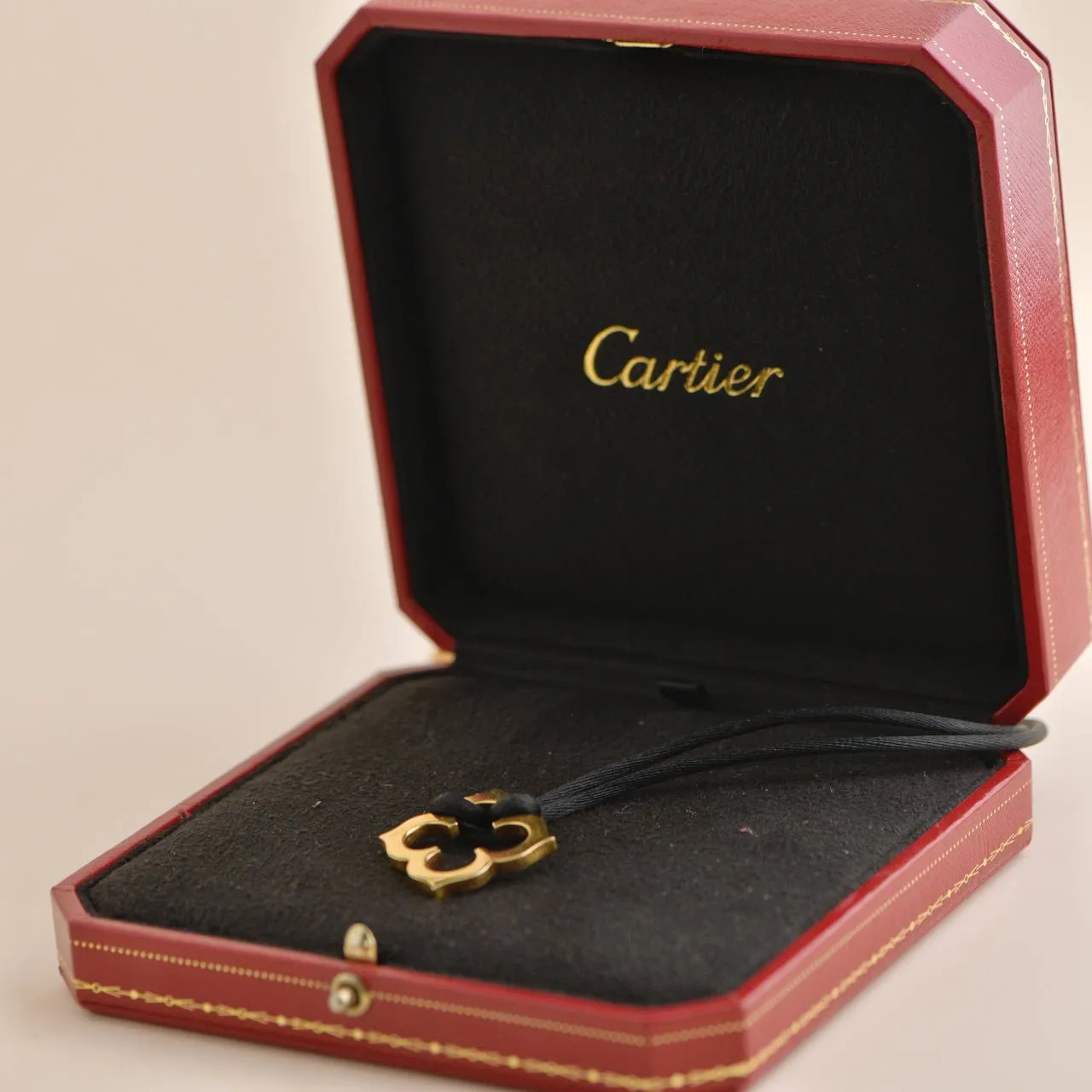 Cartier Quatrefoil 18k Yellow Gold Pendant Necklace