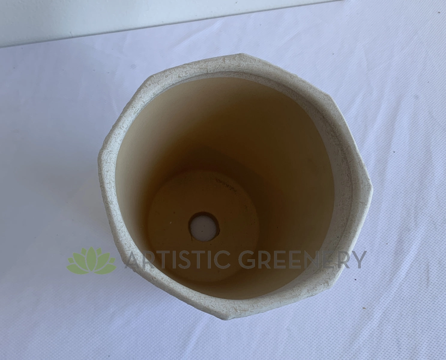 CER0015WHI "V" Pattern Ceramic Pots - Off White - 3 Sizes