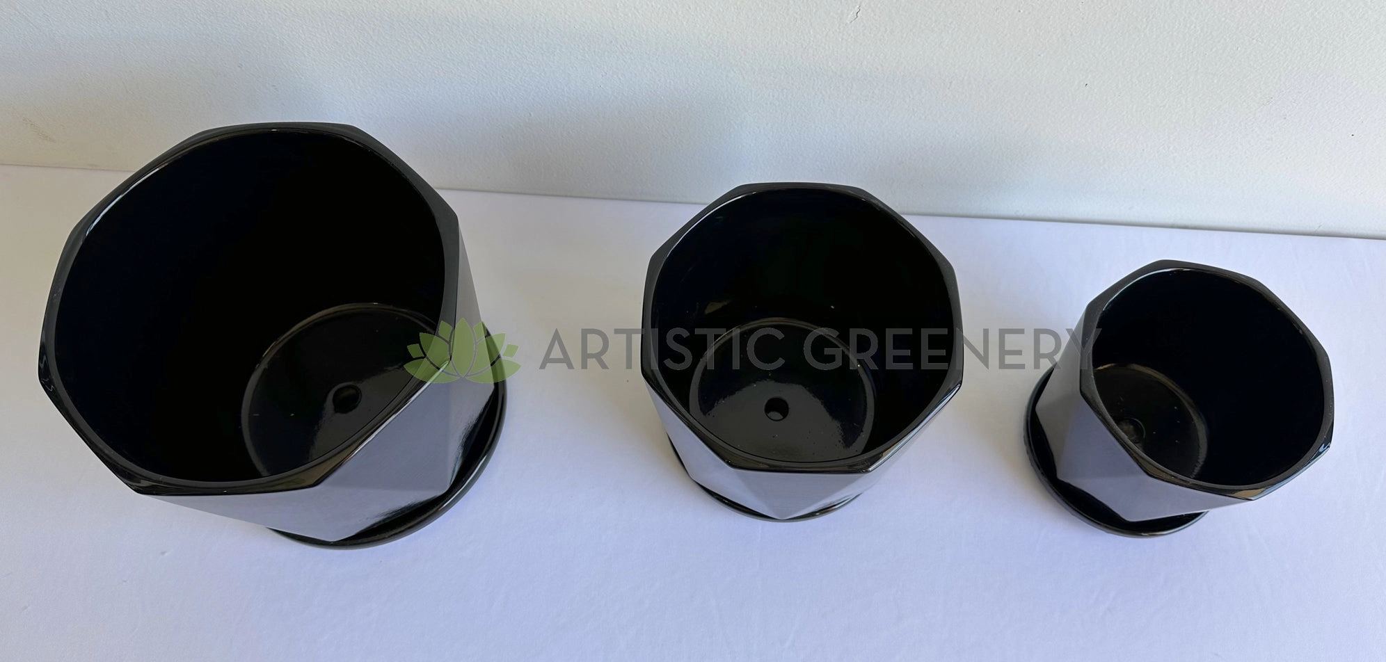 CER0026BLA "V" Pattern Ceramic Pots - Black Gloss - 3 Sizes