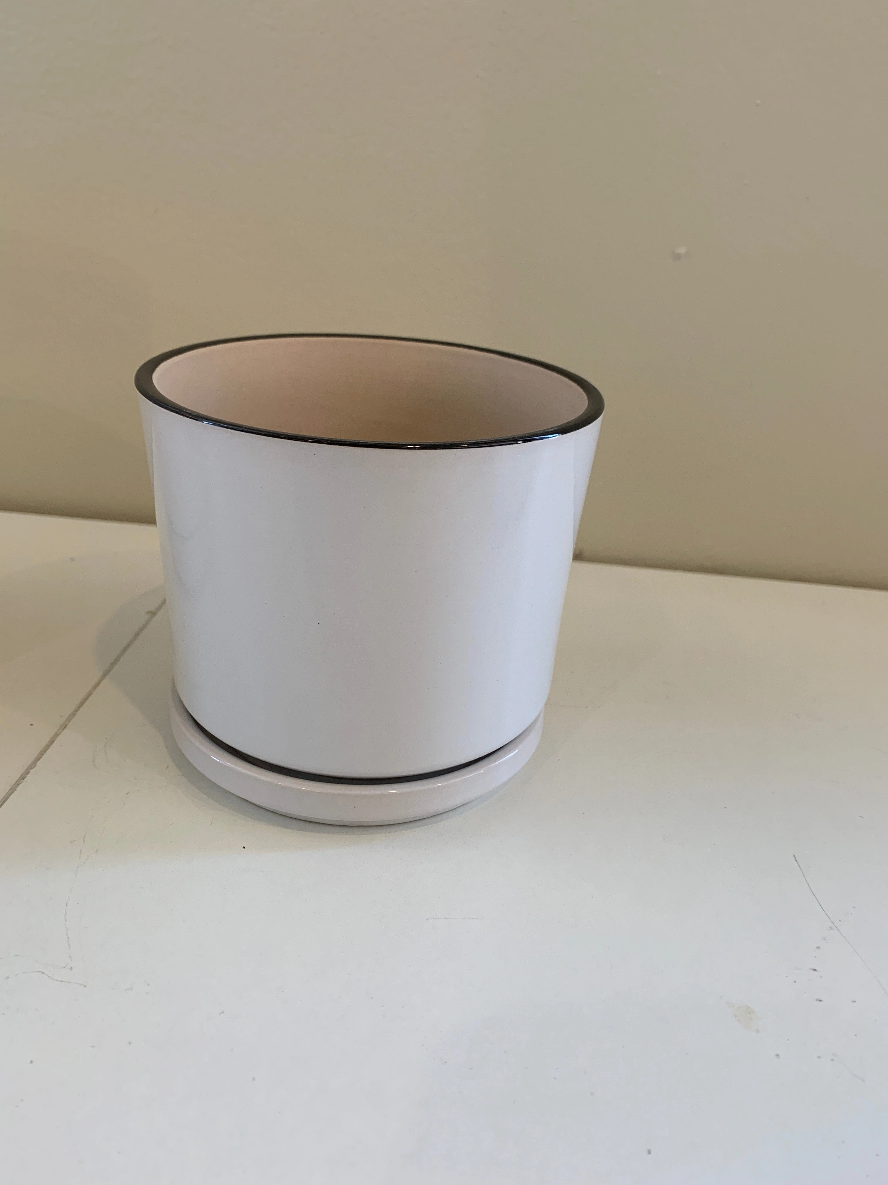 CER-95092-1 White Glazed Ceramic Pot with Black Rim with Saucer - 3 Sizes