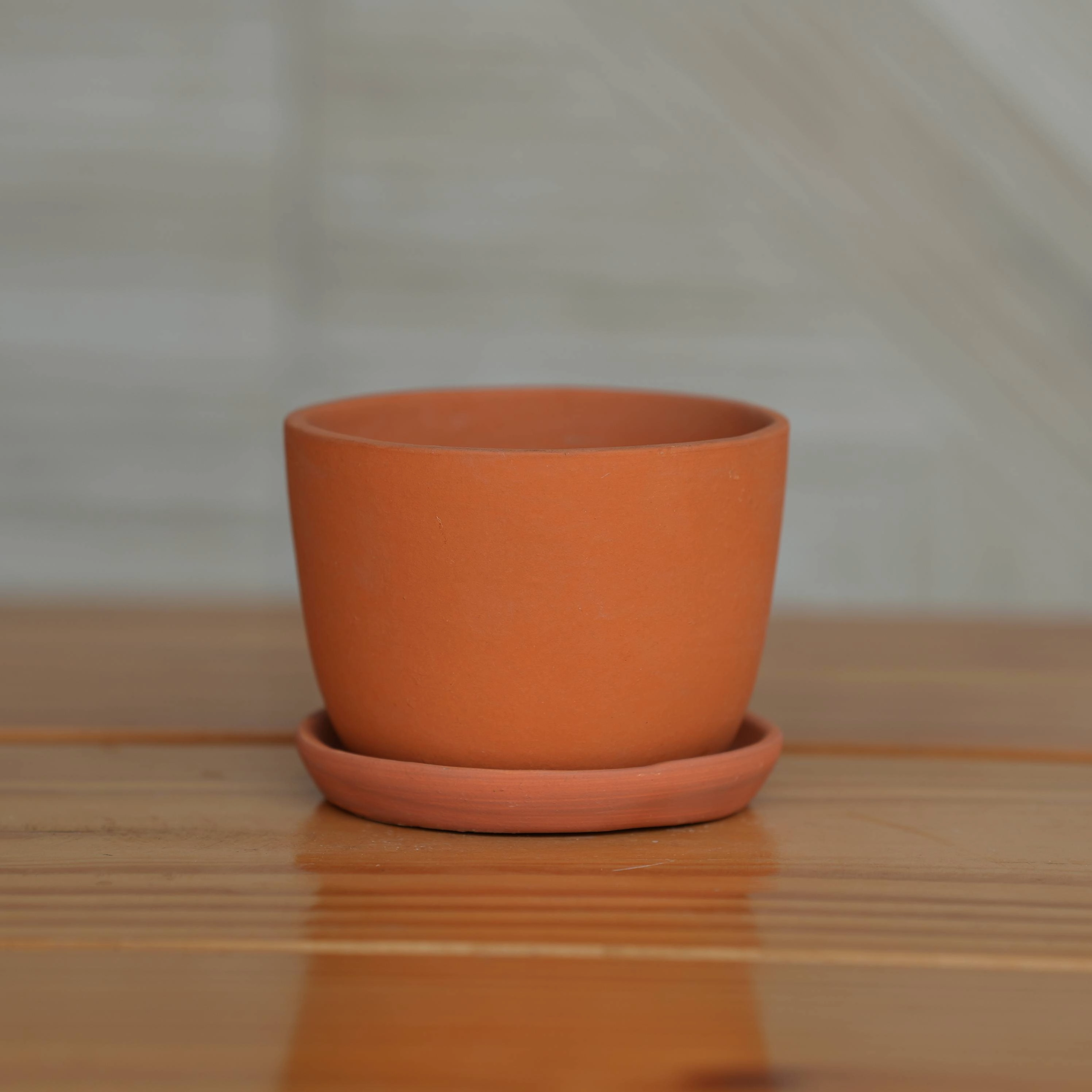 Ceramic Classic Terracotta Planter with Tray