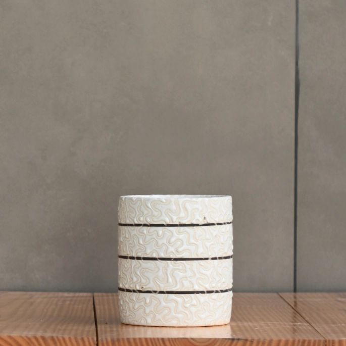 Ceramic Cylender 3D Golden Pot (White)