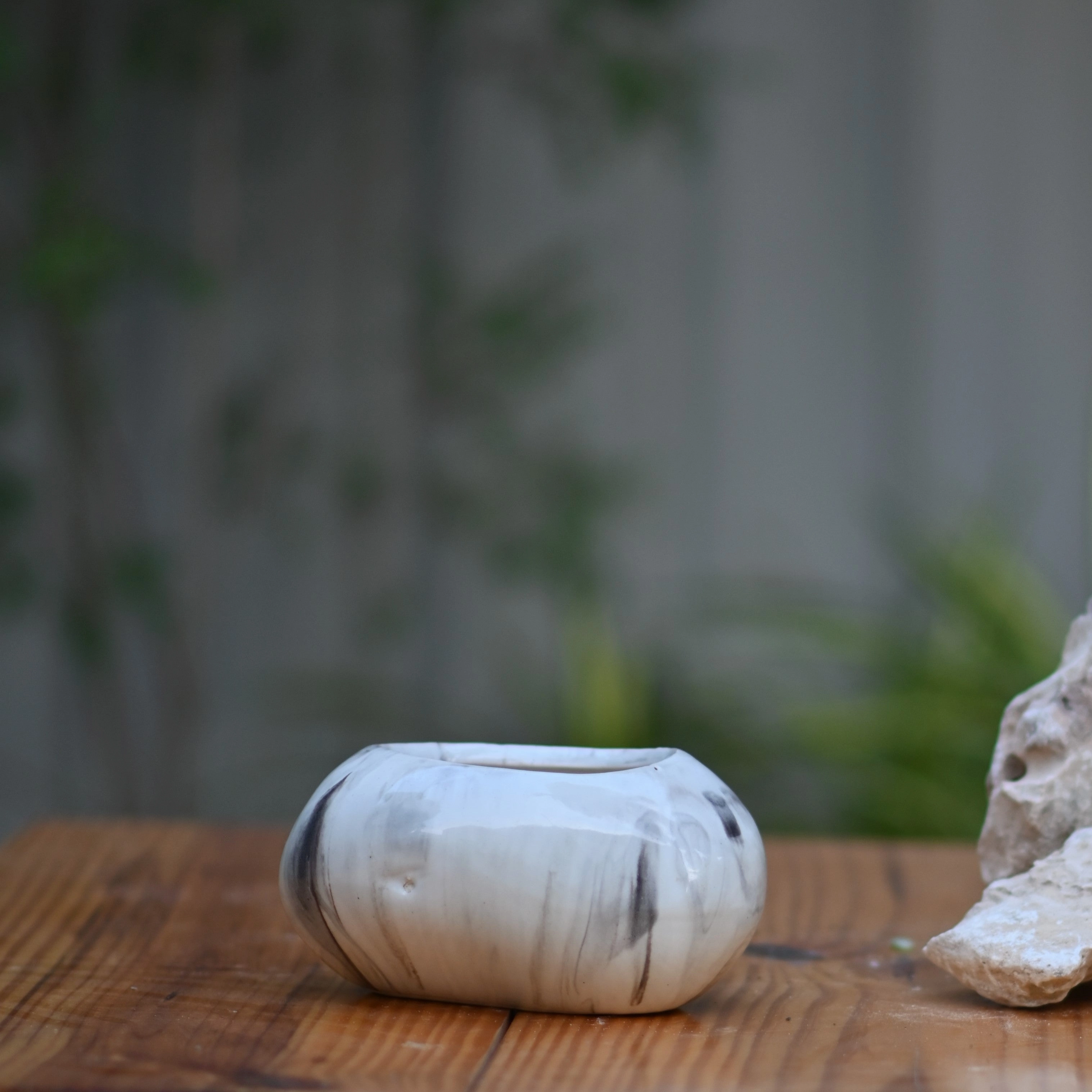 Ceramic Pebble Pot/Planter