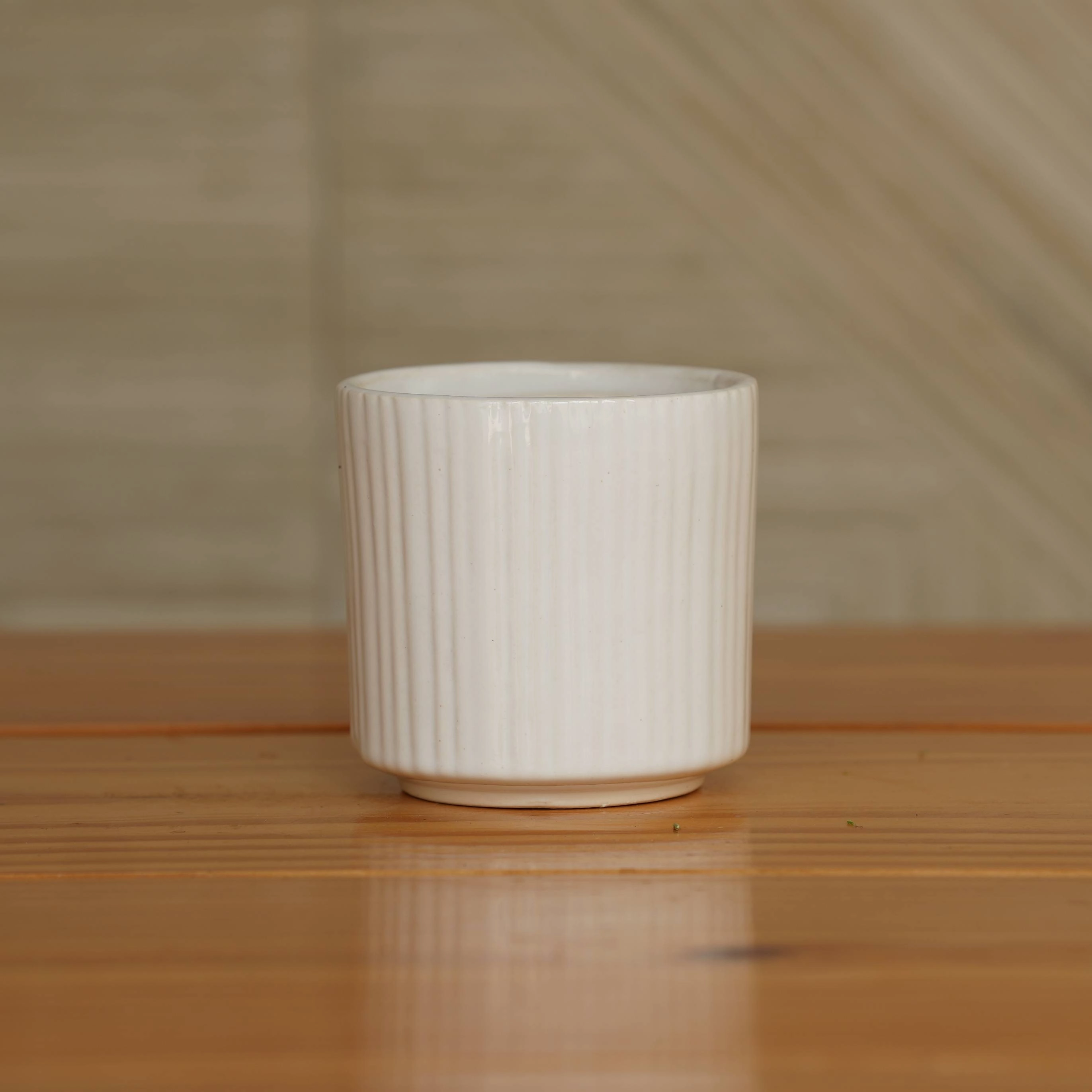 Ceramic Round Vertical Stripes Planter/Pot For Plants