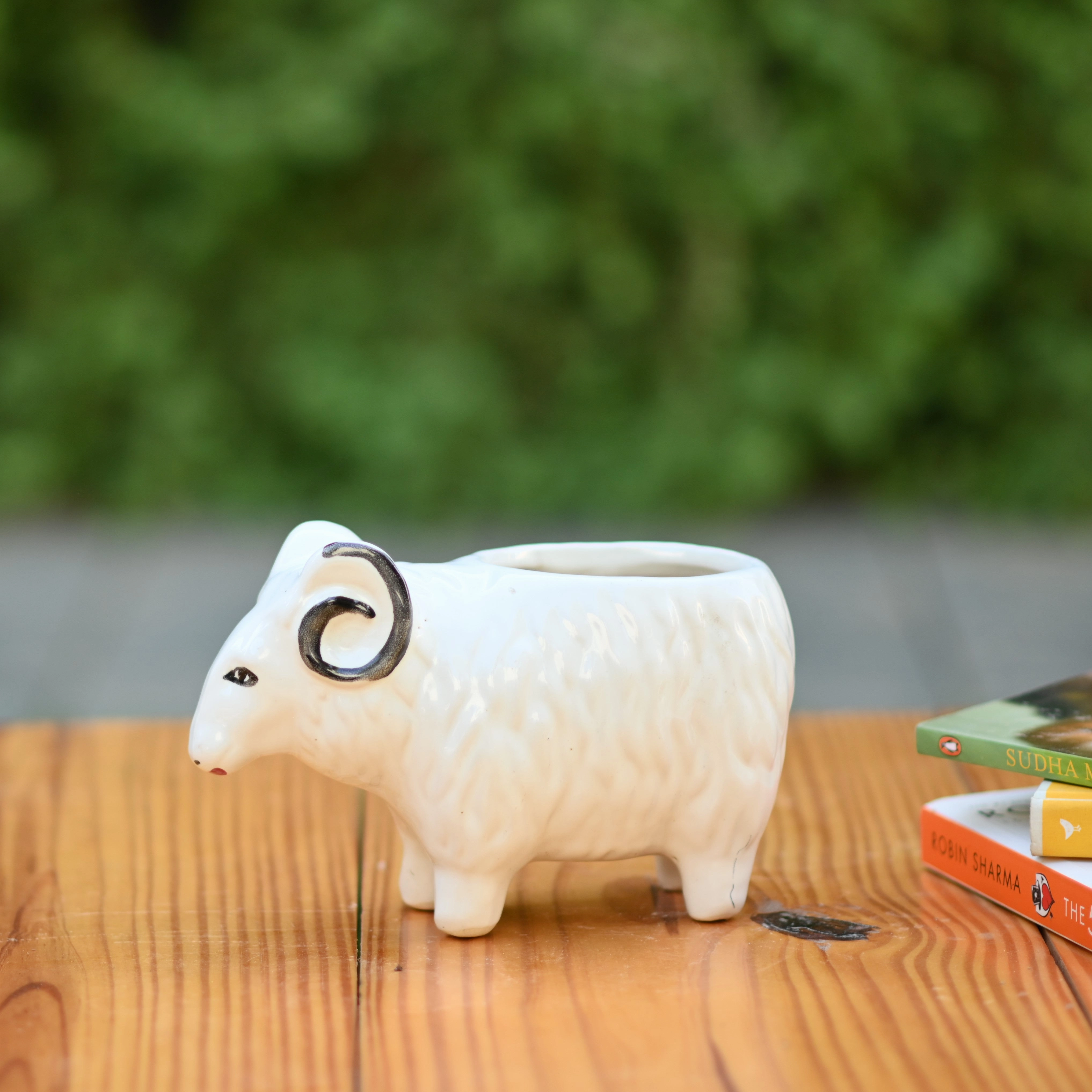 Ceramic Sheep Design Pot