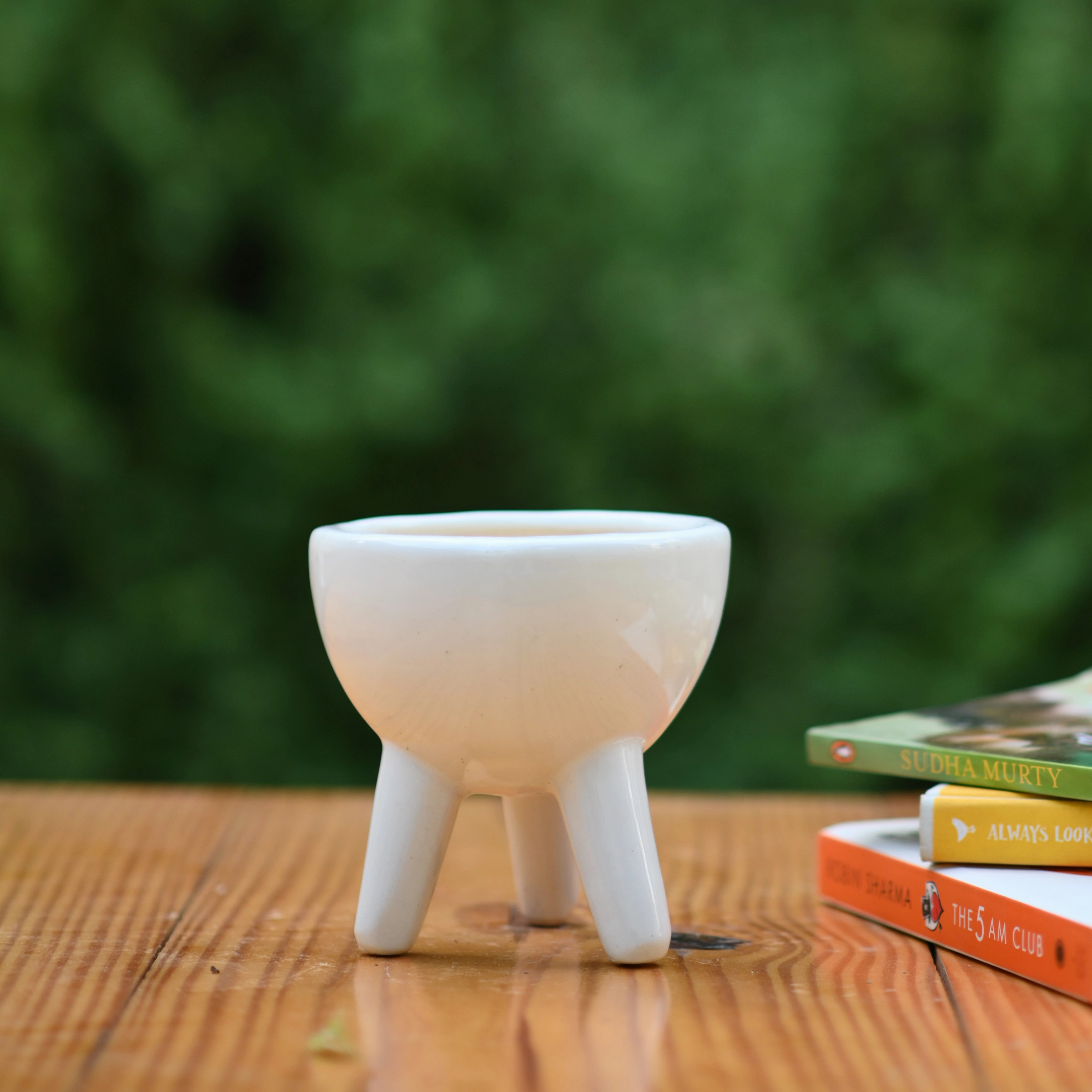 Ceramic Small Tripod Style Pot