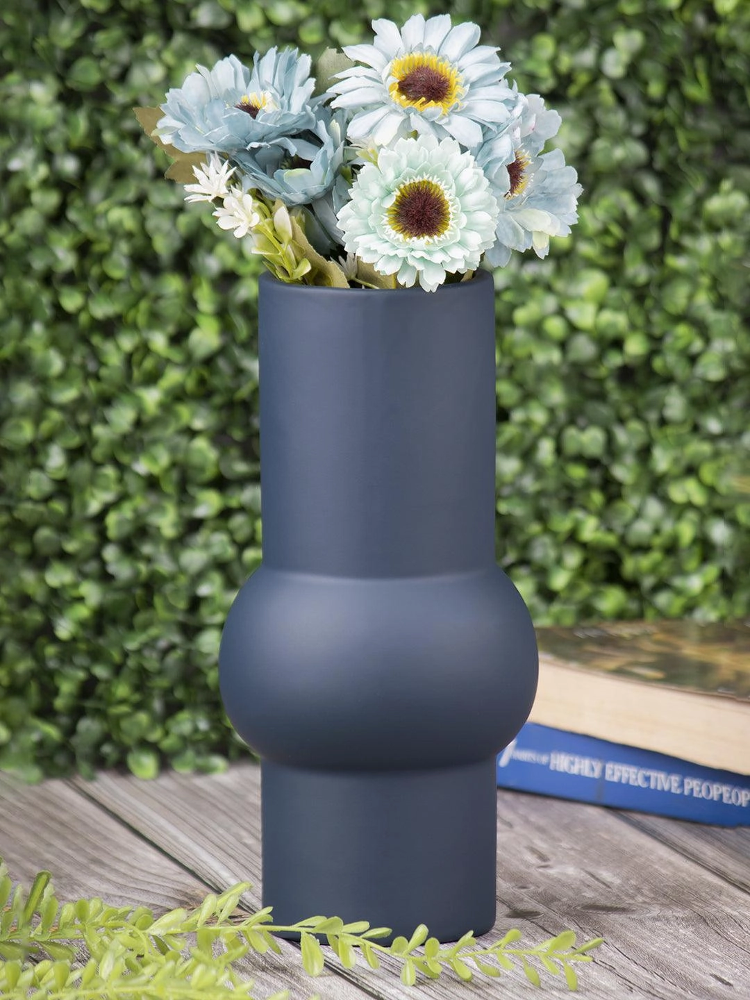 Ceramic, Vase, Solid, Matt : Finish, Multicolor