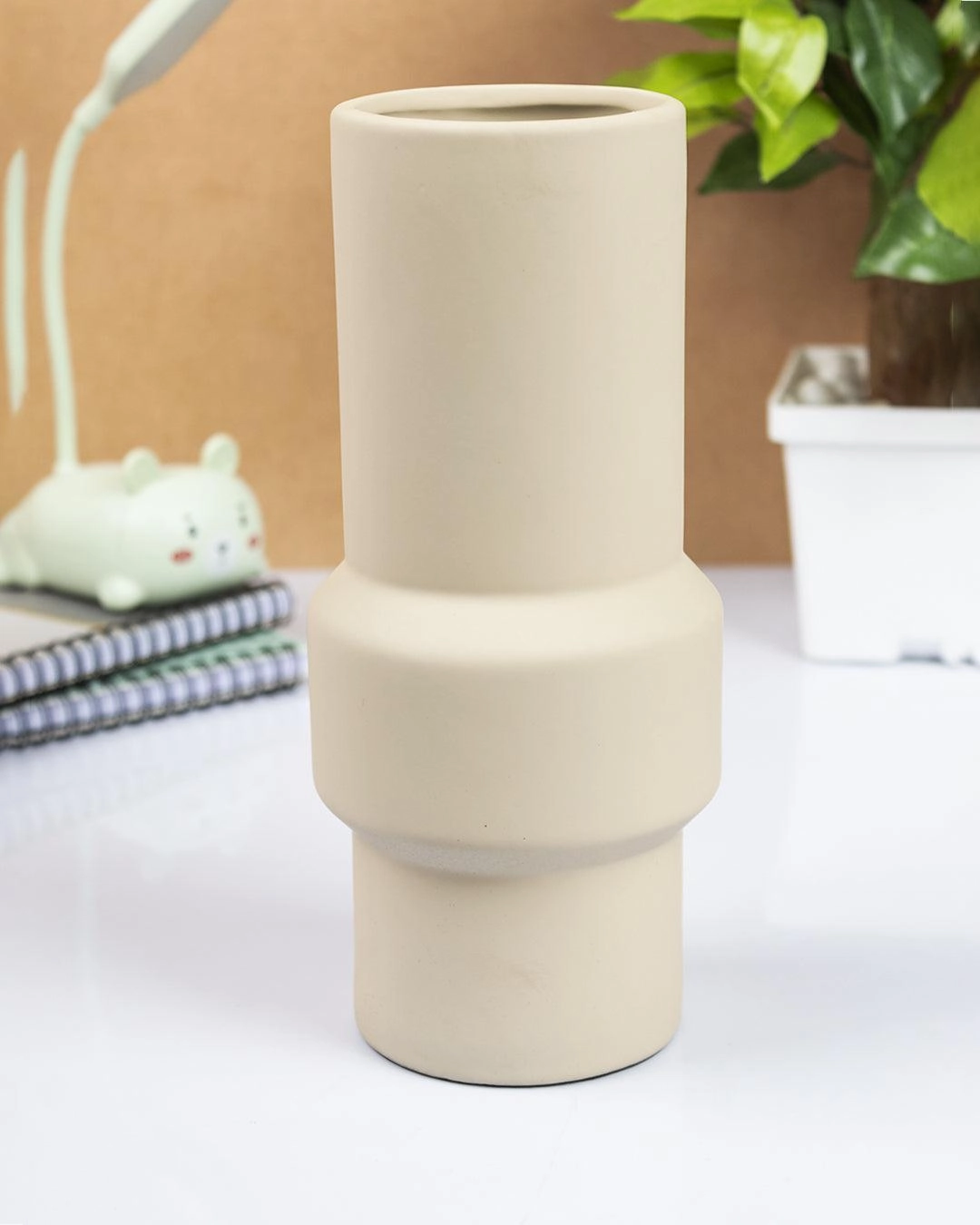 Ceramic, Vase, Solid, Matt : Finish, Multicolor