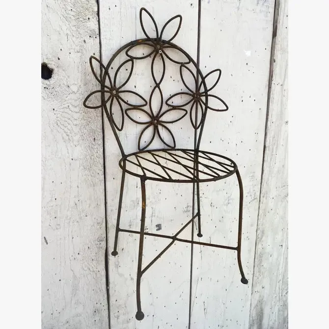 Child Size Grid Top Daisy Table with 2 Chairs