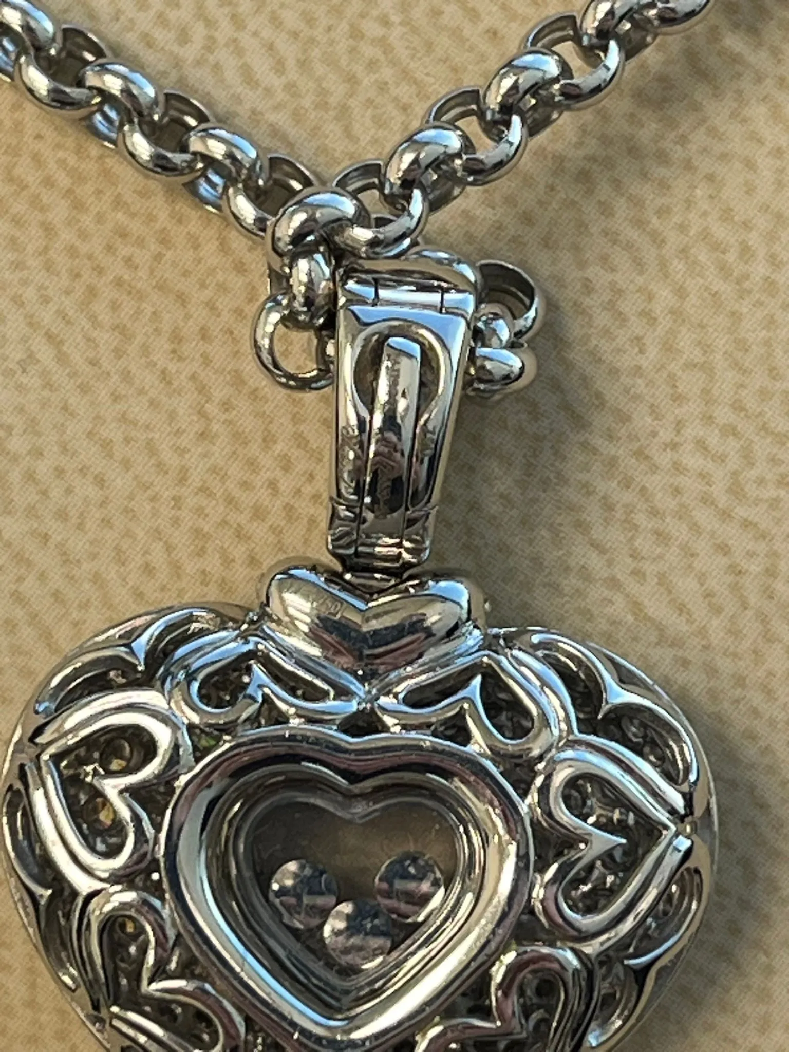 Chopard Happy Diamonds 2.50 Carat 18K White Gold VVS Diamond Pendant Necklace