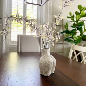 Clay Culo Pot outdoor greenery  