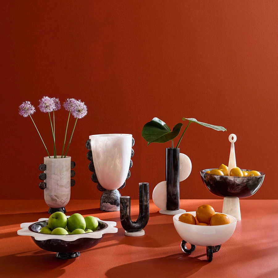 Como Disc Urn - Black & White Vase