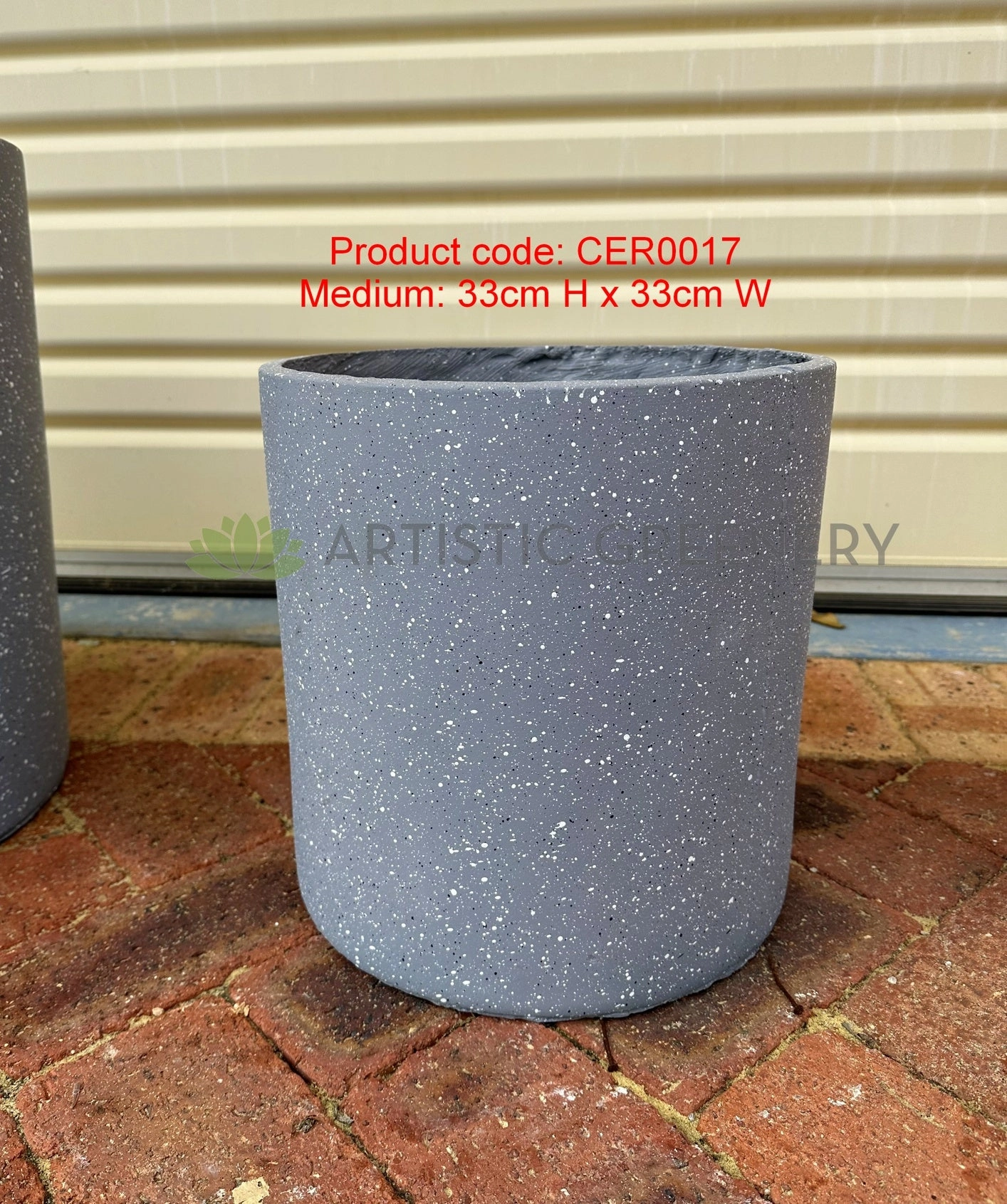 Concrete x Fiberglass Planter - Round (Available in 3 sizes) CER0017C