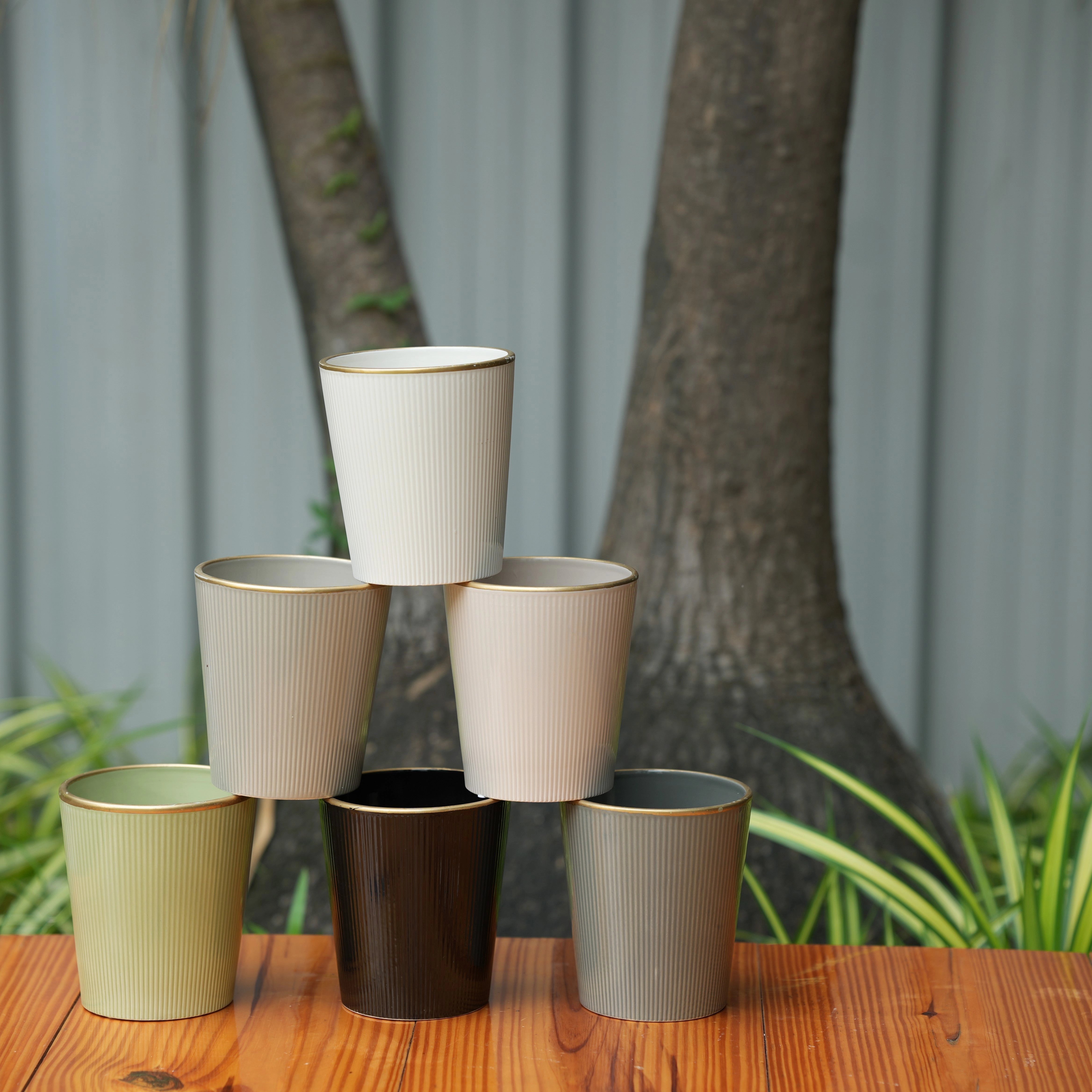 Cone shape With Glossy Finish Ceramic Planter