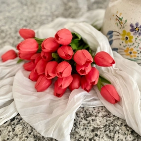 Coral Real Touch Tulip Bundle xl flower pot  