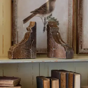 Corbel Bookends dried flowers  