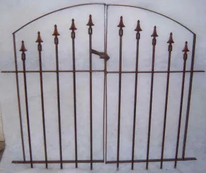 DBL. GATE decorative plants  