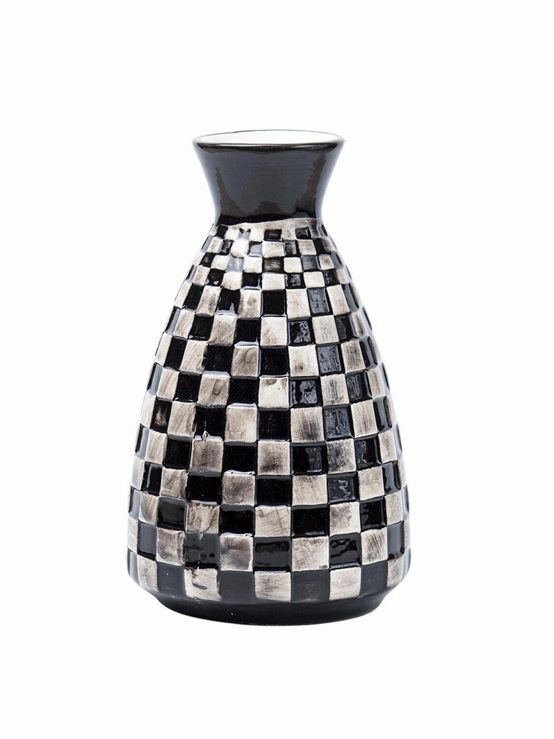 Decorative Flower Vase - Black and White