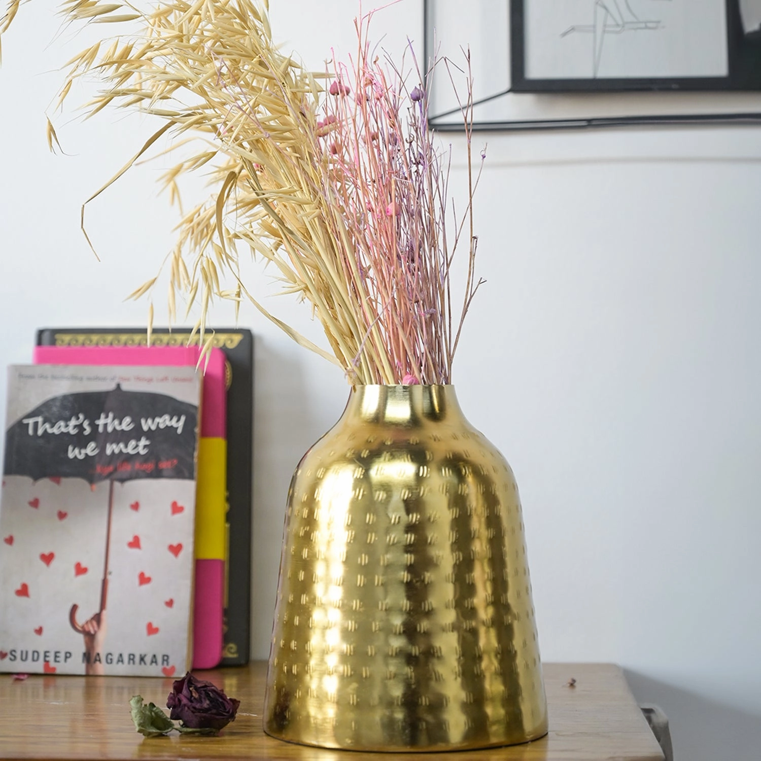 Decorative Rice Hammer Vase - Golden, Mason Shape dried green plant  