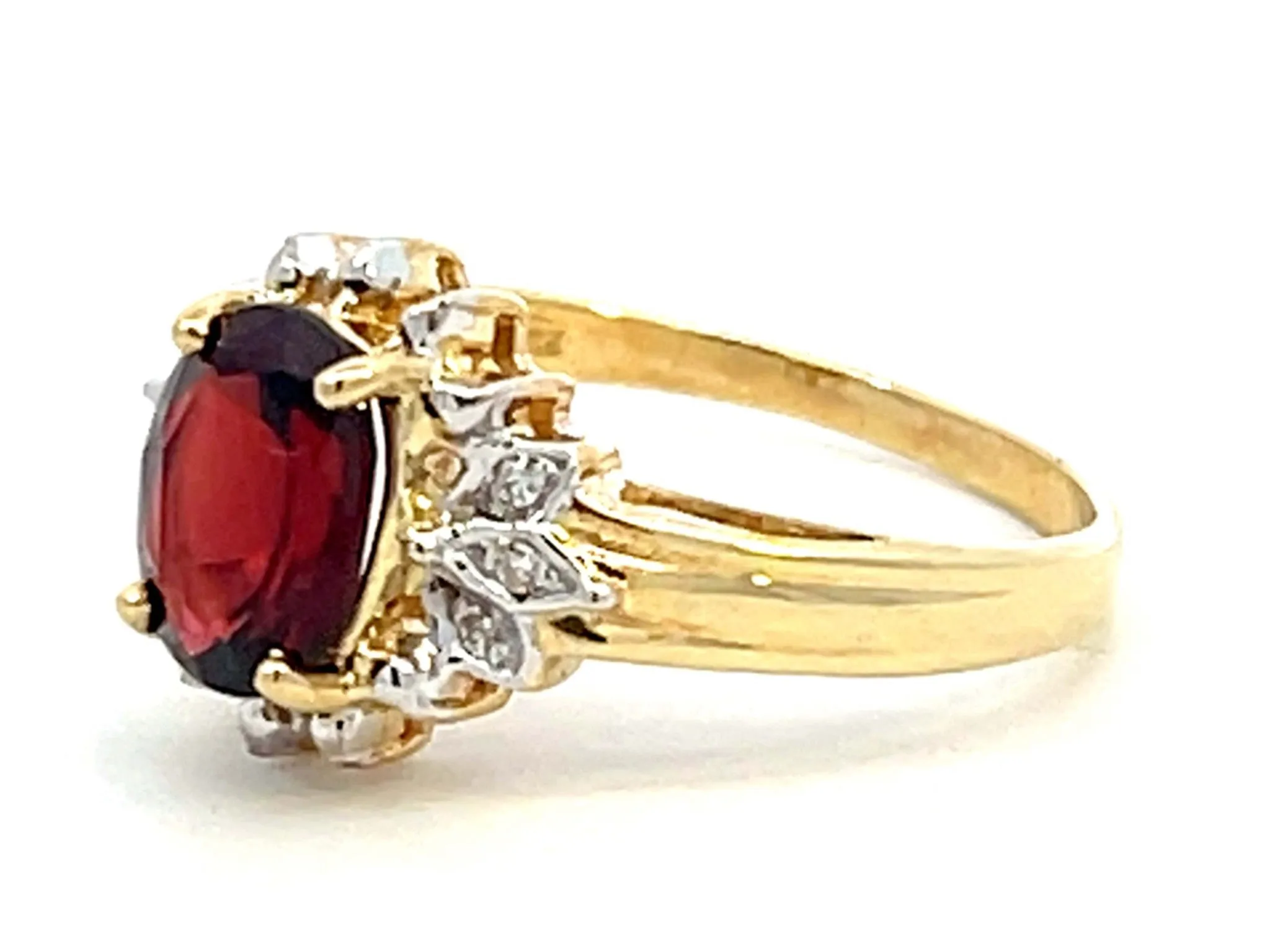 Deep Red Oval Garnet and Diamond Ring 14k Yellow Gold